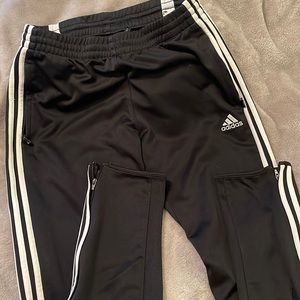Women’s Adidas pants